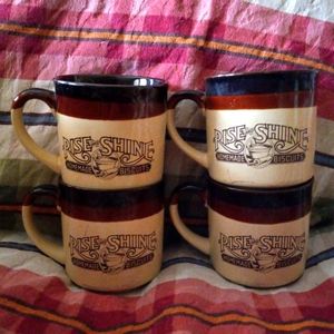 1986 hardees coffeecups